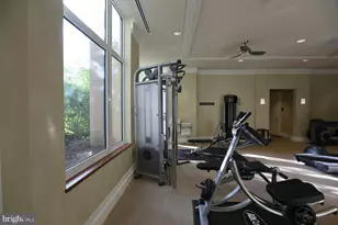 8220 Crestwood Heights Dr, McLean, VA 22102 - Photo 36