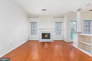 1705 Lake Shore Crest Dr, Reston, VA 20190 - Photo 4