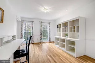 723 Forest Park Rd, Great Falls, VA 22066 - Photo 16