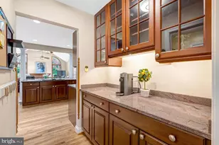 723 Forest Park Rd, Great Falls, VA 22066 - Photo 32