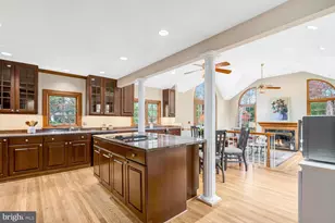 723 Forest Park Rd, Great Falls, VA 22066 - Photo 20