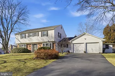 12824 Melville Lane, Fairfax, VA 22033 - Photo 2