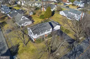 12824 Melville Ln, Fairfax, VA 22033 - Photo 4