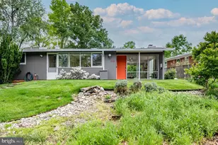 2103 Marthas Rd, Alexandria, VA 22307 - Photo 2