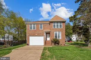 6912 Alpine Dr, Annandale, VA 22003 - Photo 1