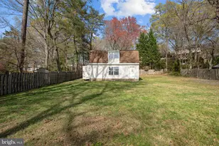 6912 Alpine Dr, Annandale, VA 22003 - Photo 46