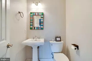 2001 Gervais Dr, Falls Church, VA 22043 - Photo 42