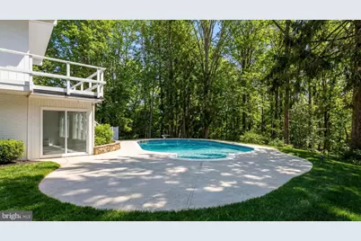 10903 Beach Mill Road, Great Falls, VA 22066 - Photo 24