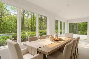 10903 Beach Mill Rd, Great Falls, VA 22066 - Photo 14