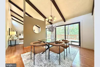 2105 Lirio Court, Reston, VA 20191 - Photo 12