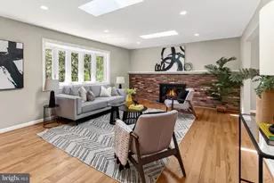 6362 Burton Cir, Falls Church, VA 22041 - Photo 8