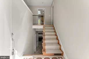 6362 Burton Cir, Falls Church, VA 22041 - Photo 6