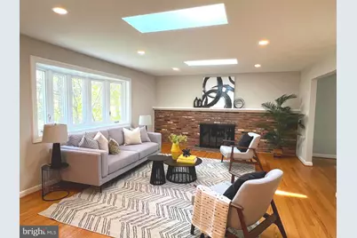 6362 Burton Circle, Falls Church, VA 22041 - Photo 4