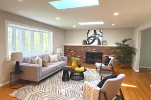 6362 Burton Cir, Falls Church, VA 22041 - Photo 4