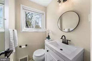 8508 Crowley Pl, Alexandria, VA 22308 - Photo 34