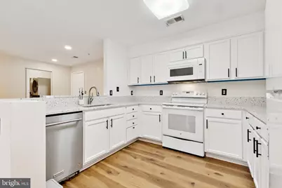 11328 Westbrook Mill Lane #304, Fairfax, VA 22030 - Photo 12