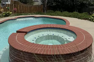 12526 Dardanelle Ct, Herndon, VA 20170 - Photo 4