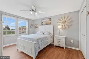 12526 Dardanelle Ct, Herndon, VA 20170 - Photo 32