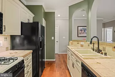 1701 Lake Shore Crest Drive #24, Reston, VA 20190 - Photo 8