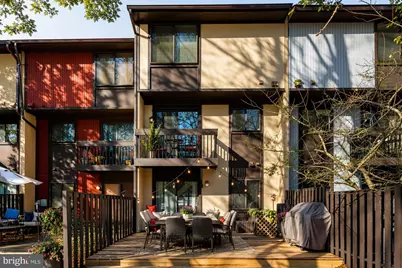 2104 Cartwright Place, Reston, VA 20191 - Photo 30