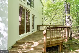 125 Eagles Mere Rd, Great Falls, VA 22066 - Photo 26