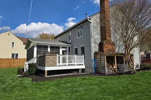 5612 Kemp Ln, Burke, VA 22015 - Photo 8