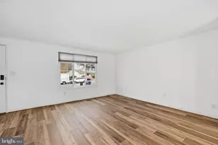 8441 Great Lake Ln, Springfield, VA 22153 - Photo 10