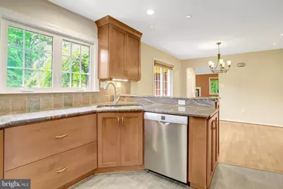2106 Basset Street, Alexandria, VA 22308 - Photo 12