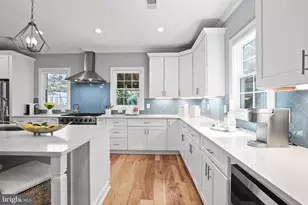 3209 Nottage Ln, Falls Church, VA 22042 - Photo 16