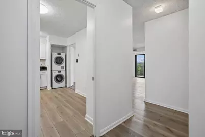 3800 Powell Lane #1228, Falls Church, VA 22041 - Photo 8