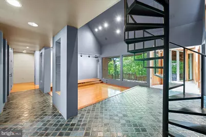 7575 Potomac Falls Road, McLean, VA 22102 - Photo 16