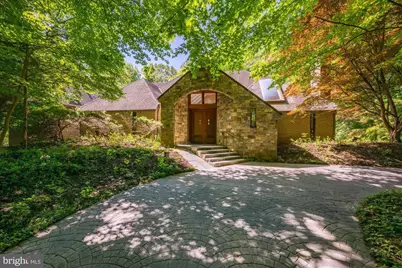 7575 Potomac Fall Road, McLean, VA 22102 - Photo 1