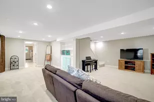 5623 Cornish Way, Alexandria, VA 22315 - Photo 42