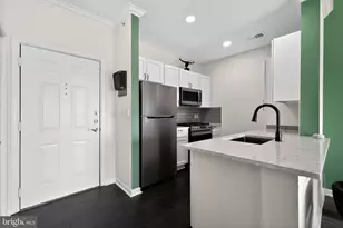 12925 Centre Park Cir, Herndon, VA 20171 - Photo 10