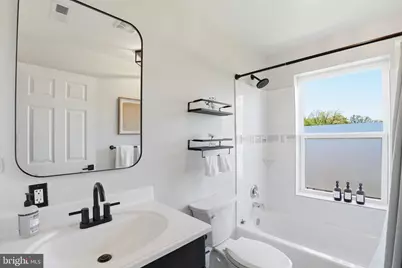 2209 Rollins Drive, Alexandria, VA 22307 - Photo 38