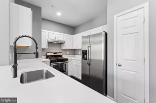 13343 Connor Dr, Centreville, VA 20120 - Photo 10