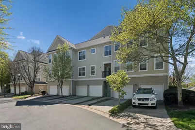 13343 Connor Drive #T, Centreville, VA 20120 - Photo 2