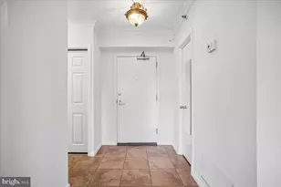 5501 Seminary Rd, Falls Church, VA 22041 - Photo 4