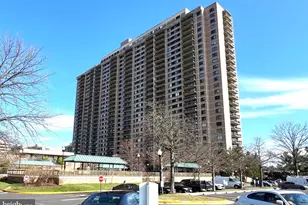 5501 Seminary Rd, Falls Church, VA 22041 - Photo 2