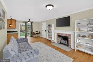 6803 Jackie Deneese Ct, Springfield, VA 22152 - Photo 12