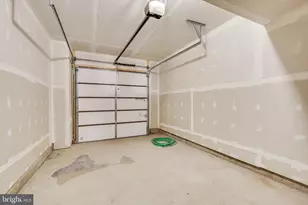 14348 Yesler Ave, Chantilly, VA 20151 - Photo 20