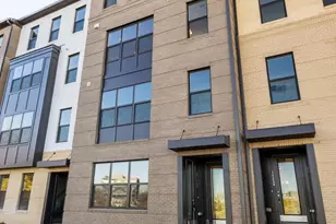 14348 Yesler Ave, Chantilly, VA 20151 - Photo 4