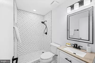 1431 Greenmont Court, Reston, VA 20190 - Photo 12