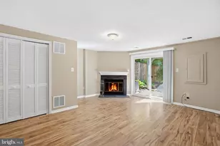 6467 Brick Hearth Ct, Alexandria, VA 22306 - Photo 16