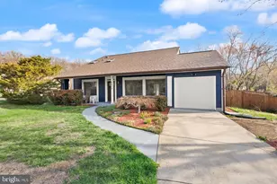 4435 Flintstone Rd, Alexandria, VA 22306 - Photo 2