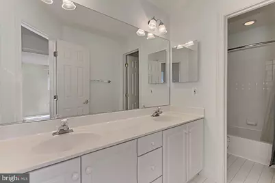 1850 Brenthill Way, Vienna, VA 22182 - Photo 32