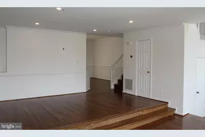 2927 Mainstone Drive, Fairfax, VA 22031 - Photo 4