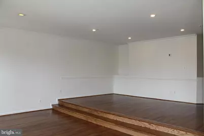 2927 Mainstone Drive, Fairfax, VA 22031 - Photo 2