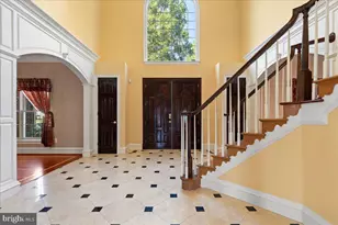 8813 Oak Leaf Dr, Alexandria, VA 22309 - Photo 16