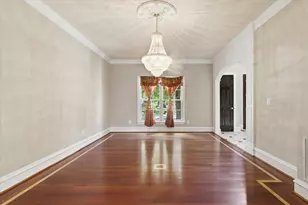 8813 Oak Leaf Dr, Alexandria, VA 22309 - Photo 6